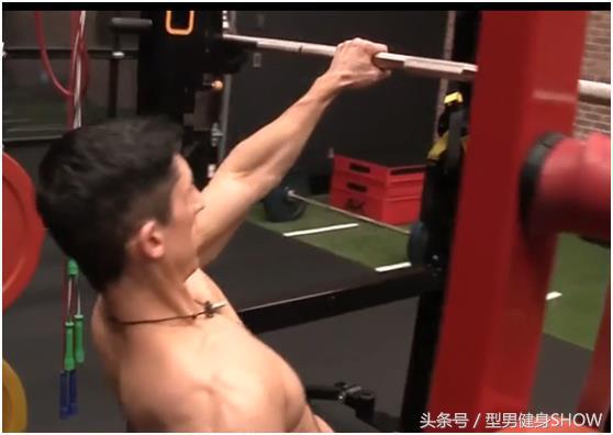 引体向上一个做不了需要每天练吗,jeff健身如何正确的引体