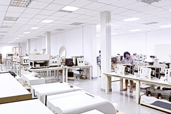 Labthink荣获“全国百佳质量诚信标杆示范企业”