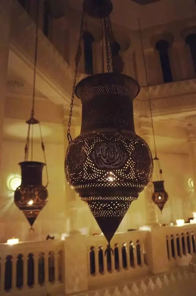 不同于你想象之中的卡萨布兰卡