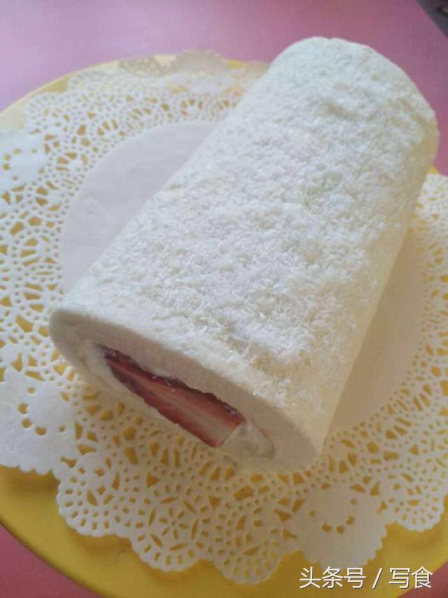 想吃大阪美食「草莓堂岛卷」再也不用大排长龙,在家就能完美复刻