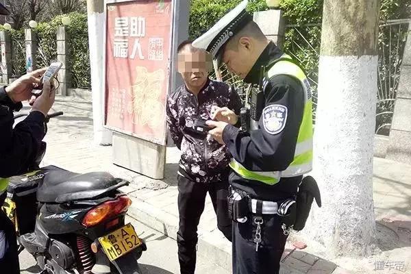 a2驾照扣3分能自己申请降级吗,a2降级恢复2022年有新政策吗