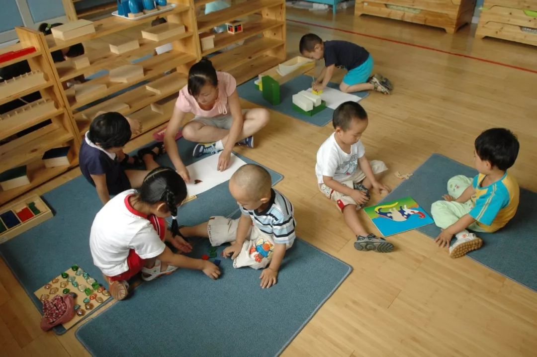 分析福禄贝尔和蒙台梭利,怀化市博苑蒙台梭利幼儿园