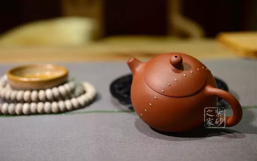 紫砂壶裂了怎么补救,紫砂壶裂了一点如何自己修复