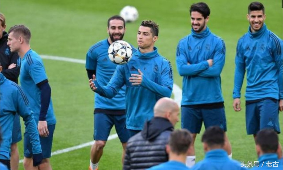 劳尔c罗黄马,劳尔c罗本泽马