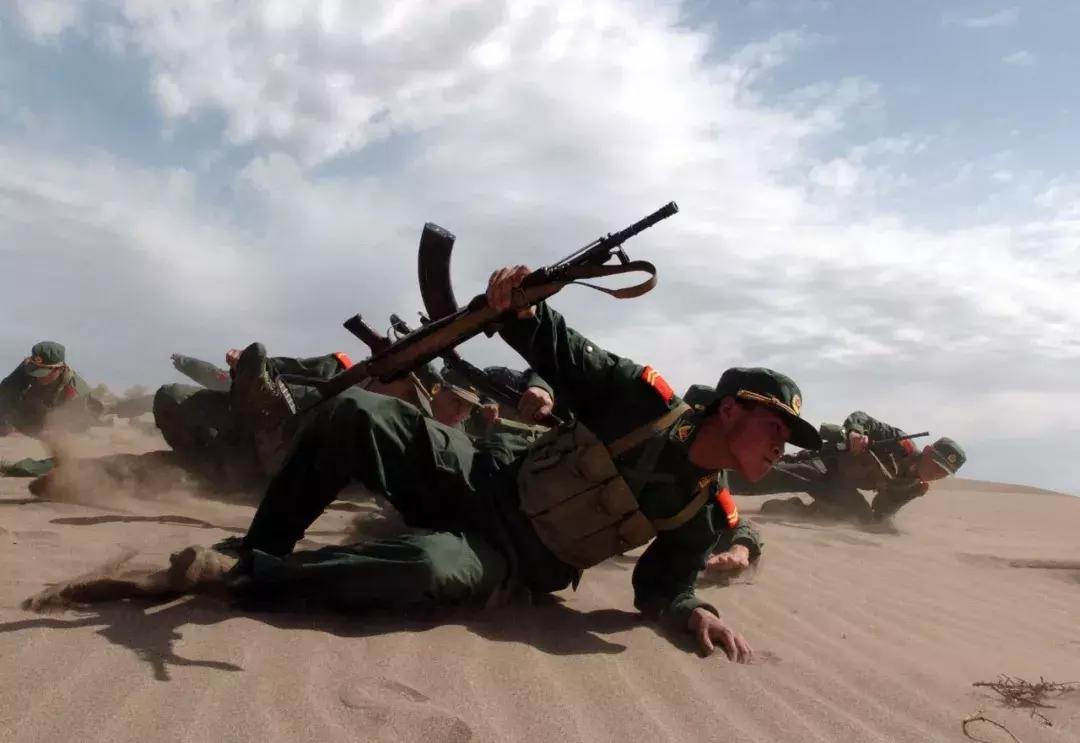 公安边防部队回顾视频,致敬边防部队的话