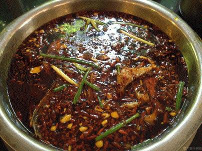 重庆3号轻轨路线途经站点美食,重庆网红轻轨站二路