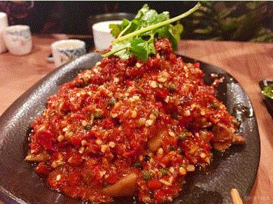 重庆3号轻轨路线途经站点美食,重庆网红轻轨站二路