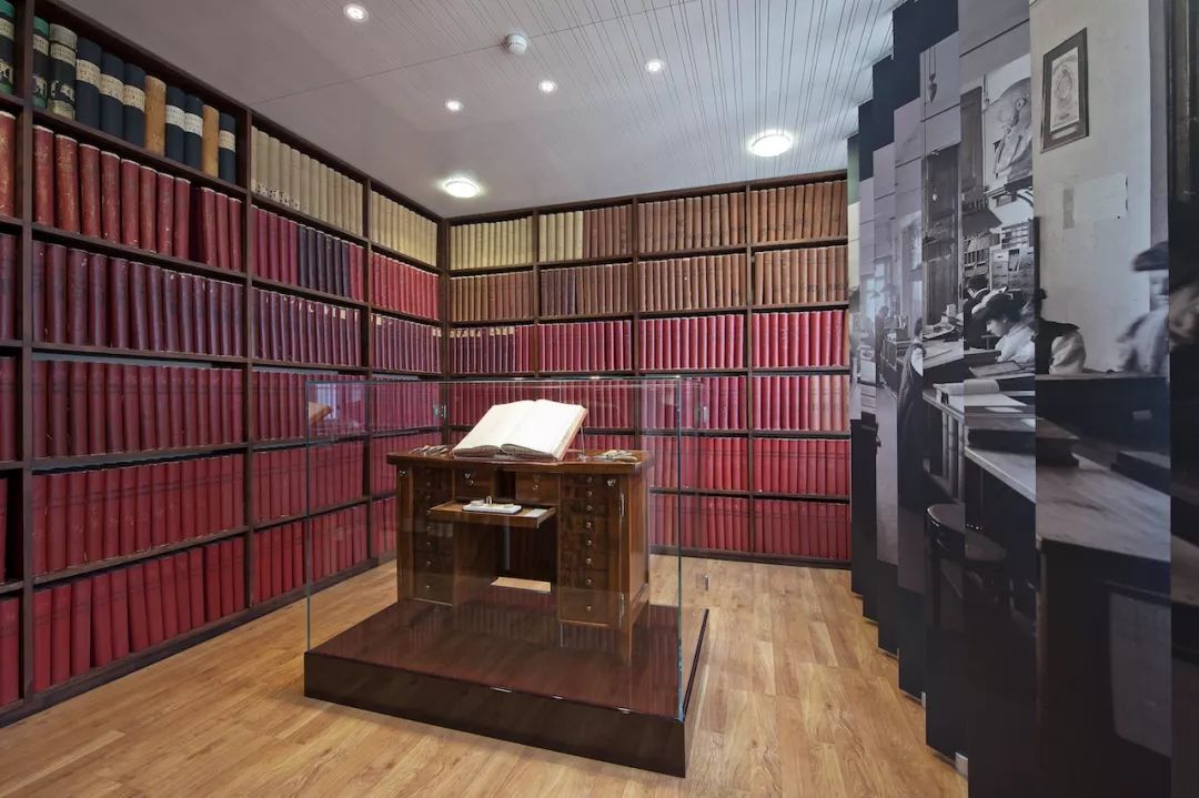 彭于晏浪琴表,彭于晏在外面不戴浪琴表吗