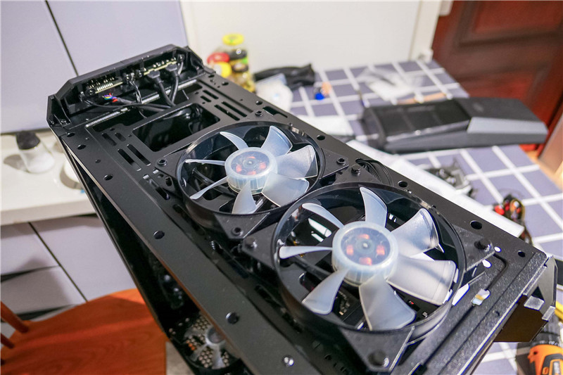 酷冷至尊毁灭者u3机箱,炫酷机箱推荐性价比高