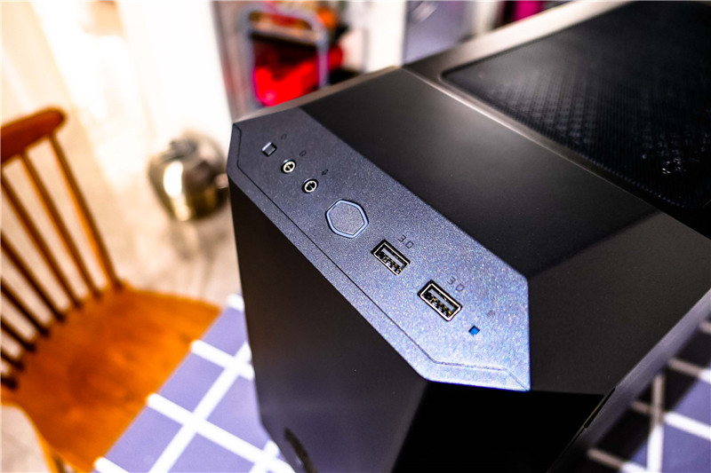 酷冷至尊毁灭者u3机箱,炫酷机箱推荐性价比高