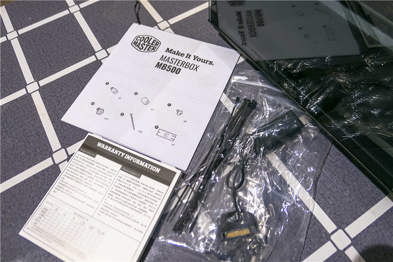 酷冷至尊毁灭者u3机箱,炫酷机箱推荐性价比高