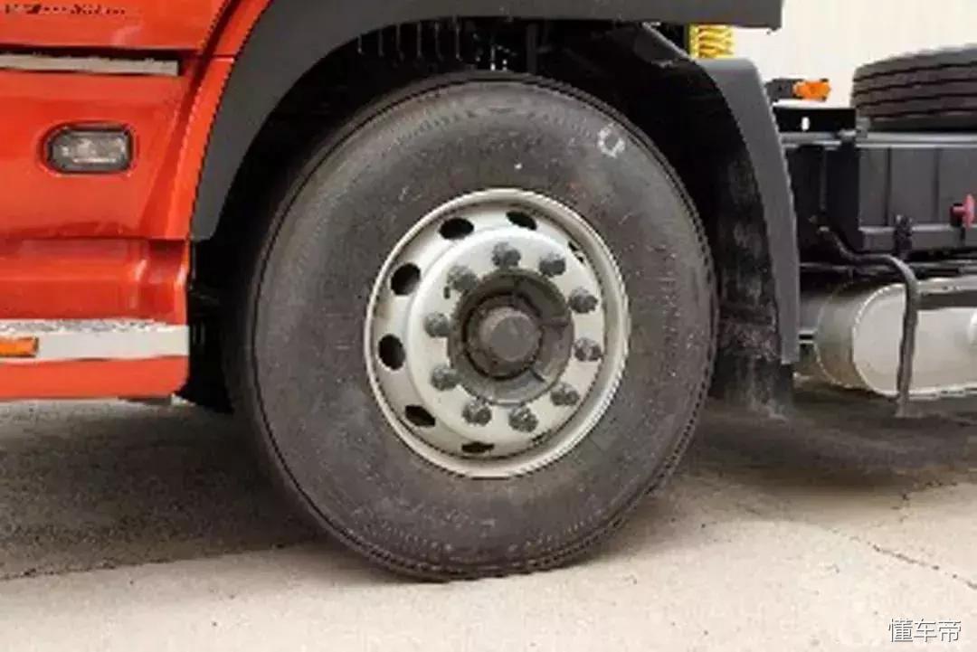 卡车轮胎断丝鼓包原因,卡车轮胎损坏原因图解