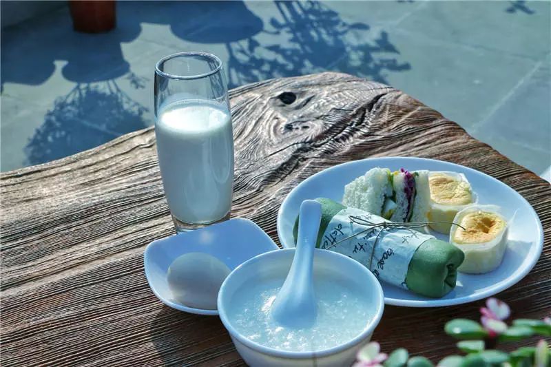 腾冲自在悬崖民宿,腾冲和顺实惠民宿