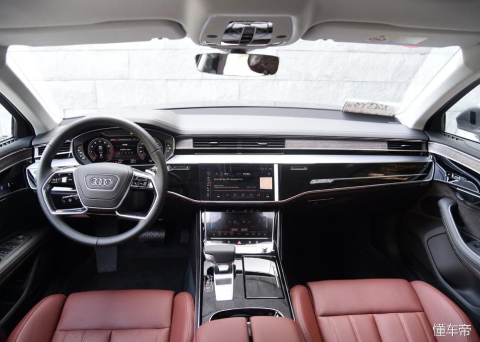 奥迪s8lvs飞驰,奥迪a8奔驰s操控对比