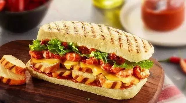 kfc为什么变绿了,kfc变麦当劳