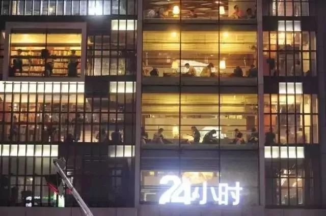 kfc为什么变绿了,kfc变麦当劳