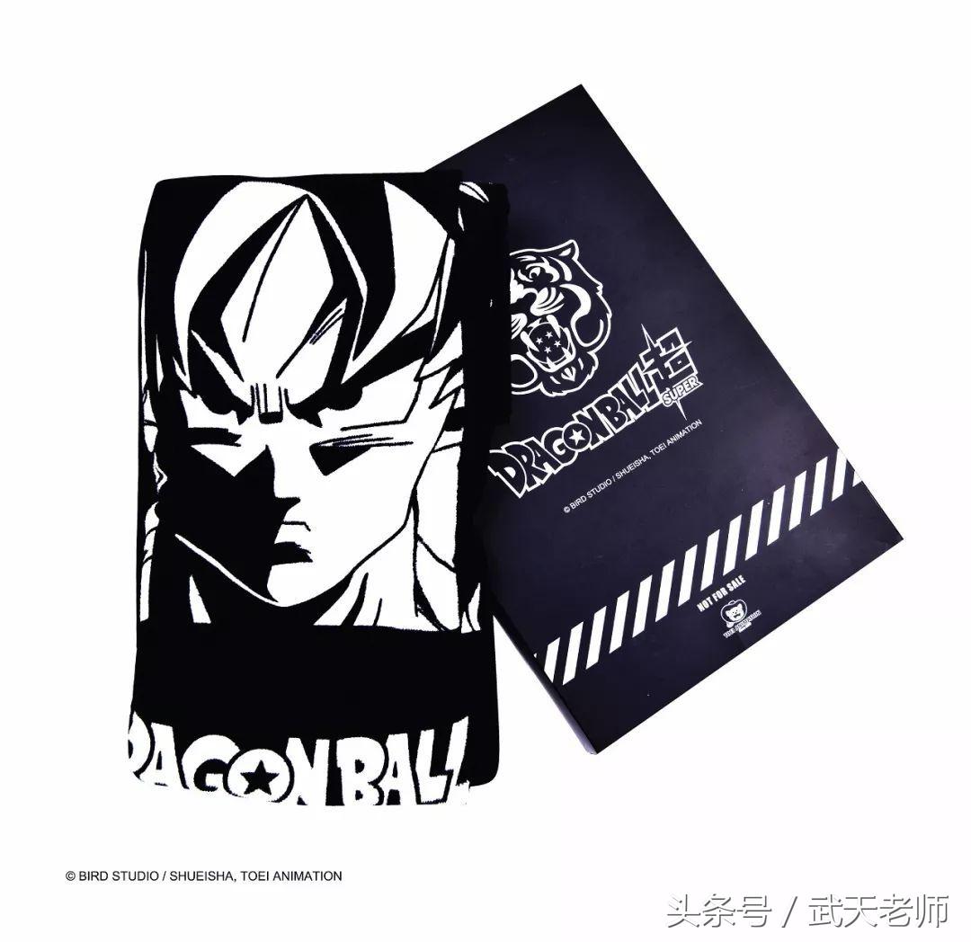 香港潮牌联名款短袖,香港潮牌联名