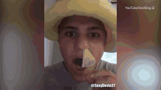 网上竟流行这个变态“挑战”：安全套从鼻子吸进去，从嘴巴拉出来