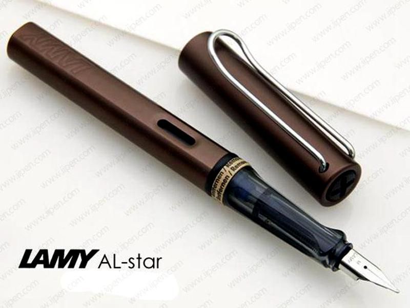 德国凌美钢笔狩猎者怎样打墨水,凌美狩猎者钢笔出水过多怎么办