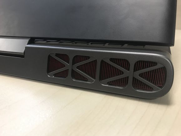 办公和玩游戏流畅的笔记本,办公笔记本电脑玩游戏的体验