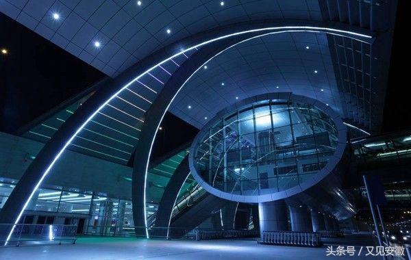 合肥机场现“袖珍睡吧”,除了坐着发呆,原来机场还能做这些事