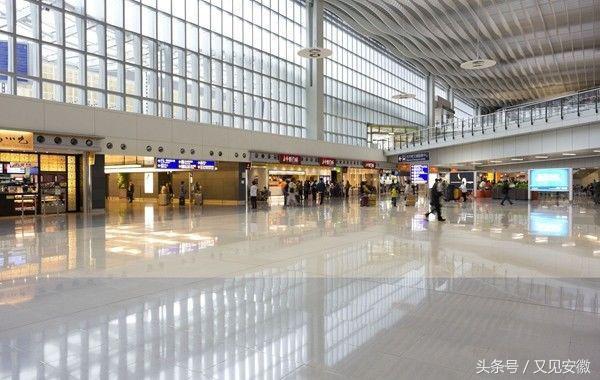 合肥机场现“袖珍睡吧”,除了坐着发呆,原来机场还能做这些事