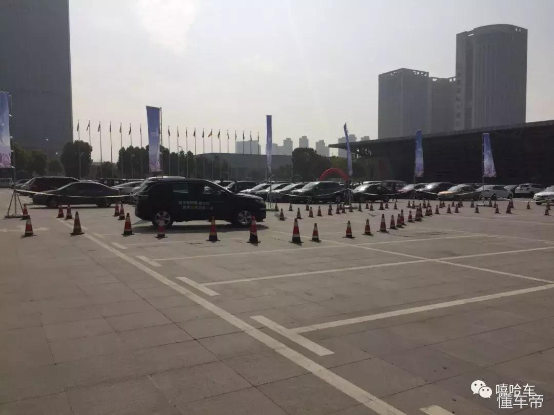 jeep4xe越野视频,越野最强四驱皮卡jeep