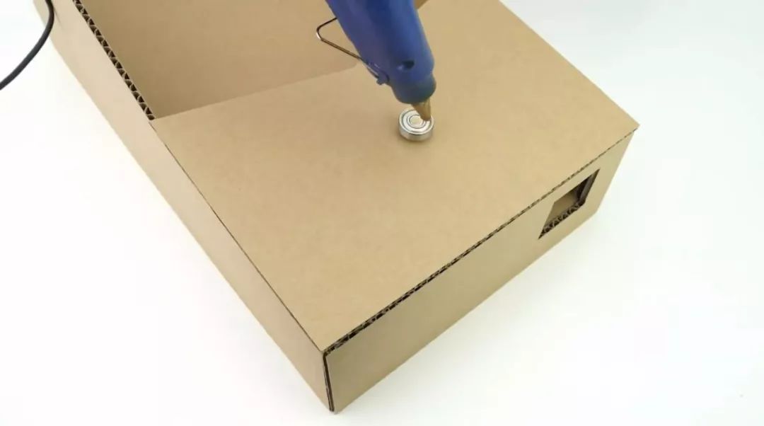 得分是其次，关键捡球方便能快速连投，光凭这就能让人玩上瘾