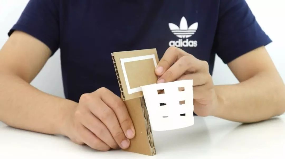 得分是其次，关键捡球方便能快速连投，光凭这就能让人玩上瘾