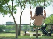 清明时节雨纷纷，路上行*欲人**断魂