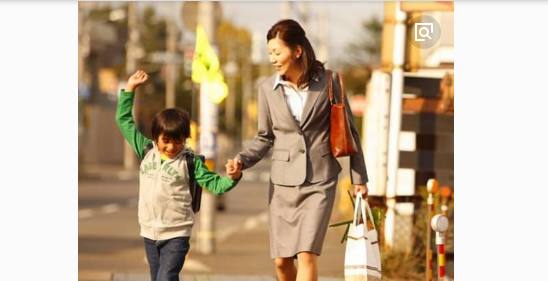 孩子放学回来应该问哪三句话,孩子放学回来对孩子说的三句话