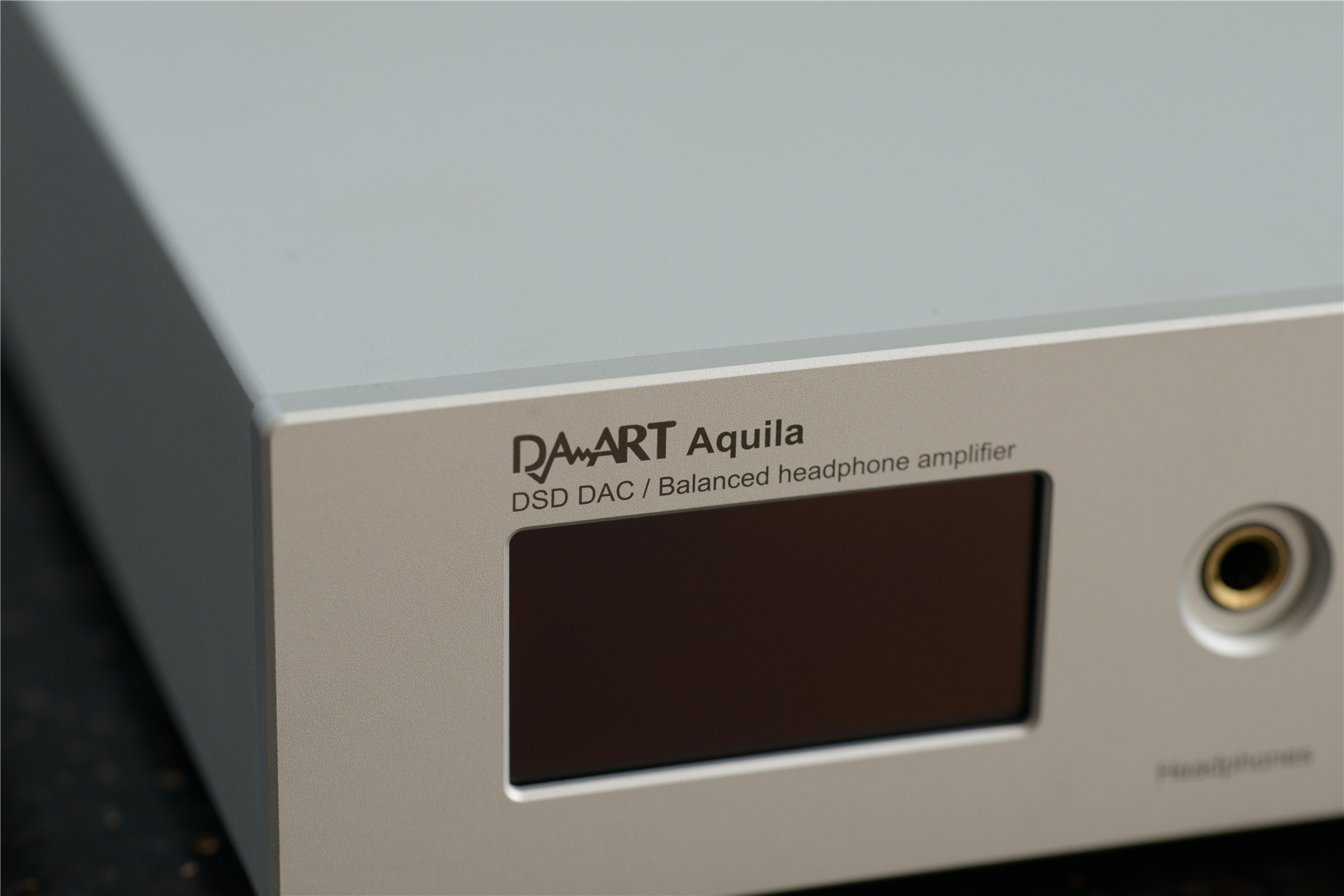 简约+好音质+高性价比——DAARTAquila旗舰解码耳放一体机简评