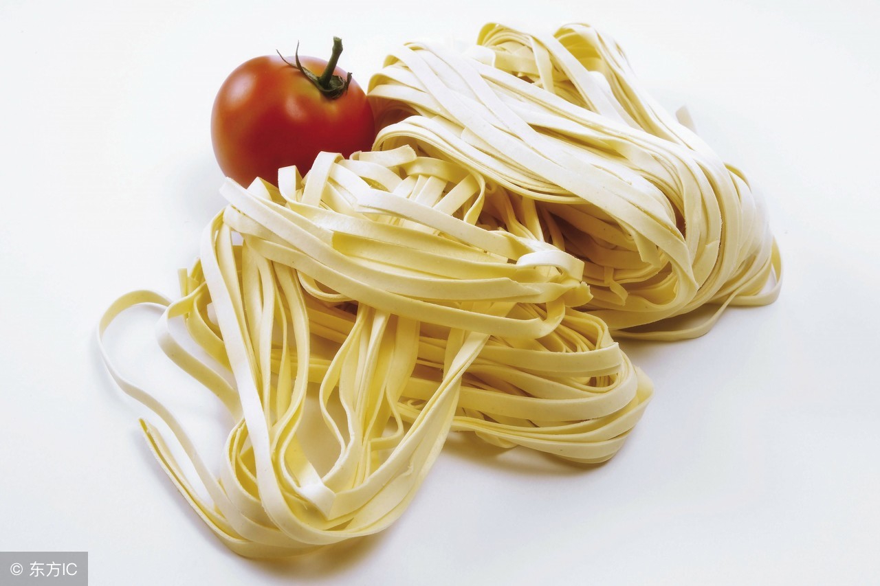 商用压面条机如何压出面条筋道,机器加工鲜面条的最佳配方