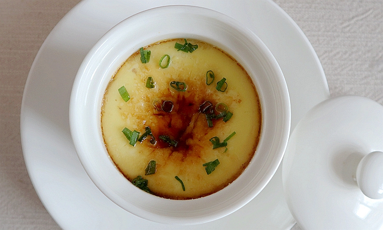 早起的鸟儿有虫吃，宝宝动手做早餐——“咯贝蒸蛋”，内附食谱