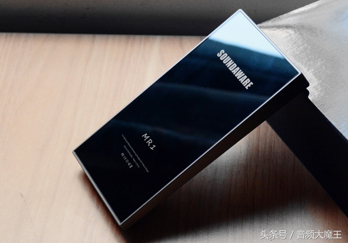 价格对飙iphoneX享声参考级移动旗舰*放播**器MR1评测