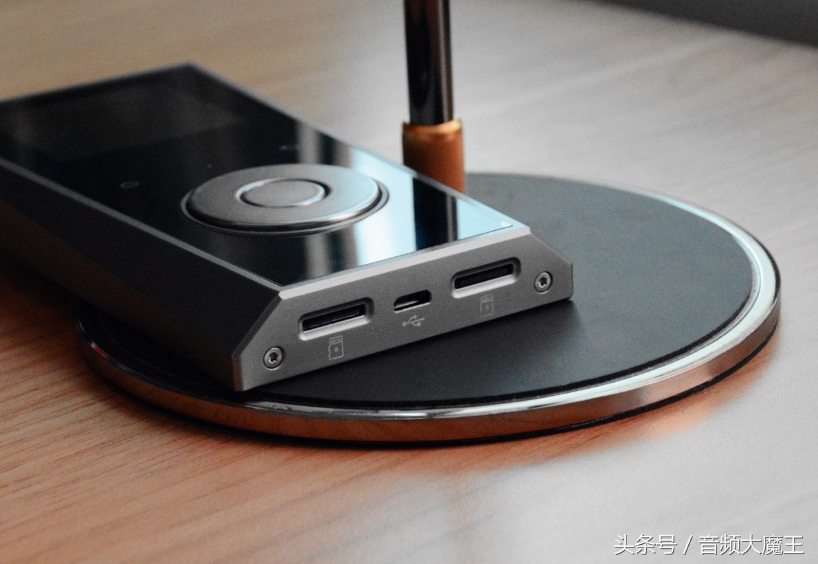 价格对飙iphoneX享声参考级移动旗舰*放播**器MR1评测