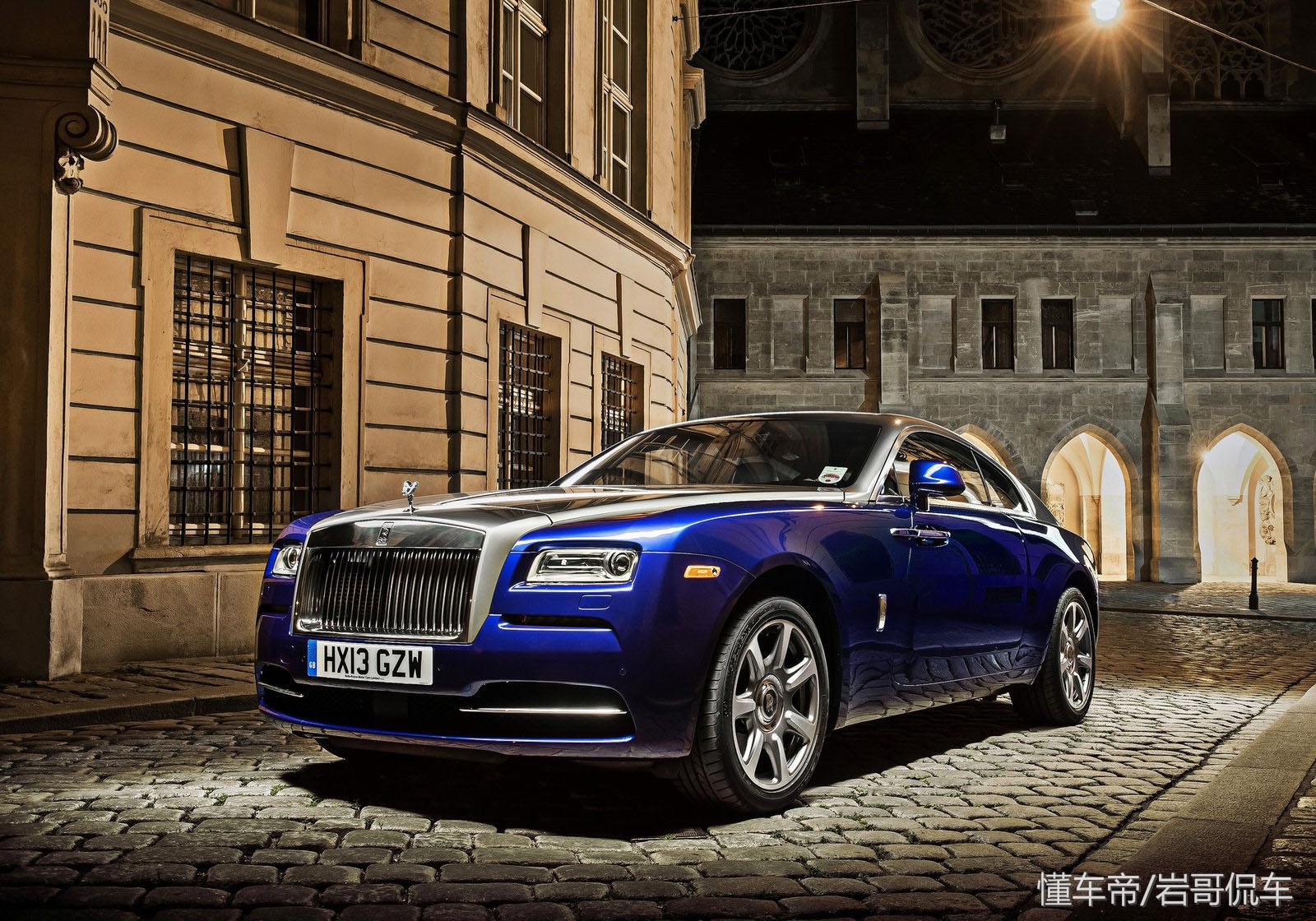 劳斯莱斯里边的一把雨伞几块钱,劳斯莱斯的车的雨伞10万元