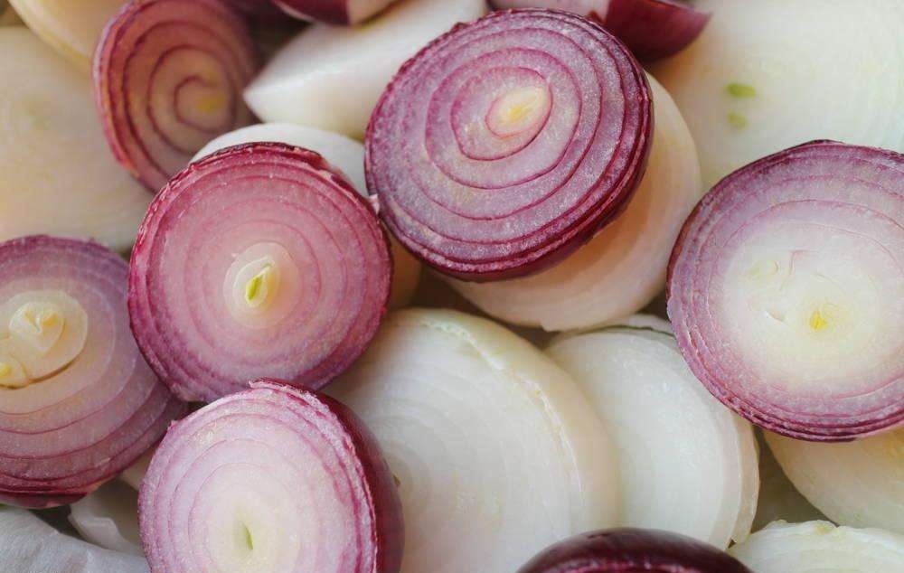 洋葱切块放柜子里可以去甲醛吗,洋葱可以去除甲醛吗需要切开吗