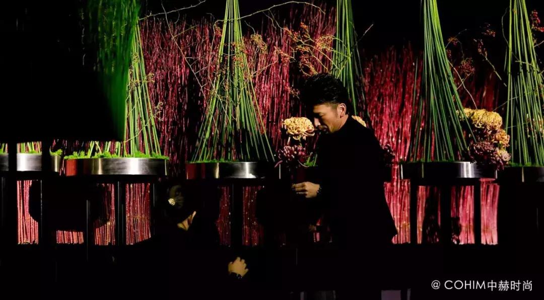 花艺设计师可以转行做什么,花艺设计每天都需要做些什么事情