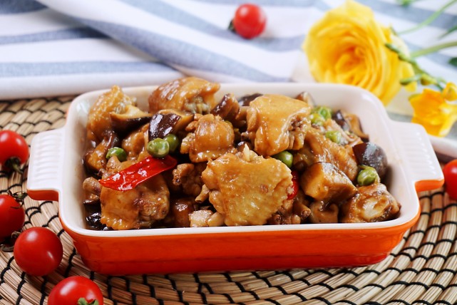 治脚气，先要肠胃调理顺，四月常吃这种能量菜，食补效果立竿见影