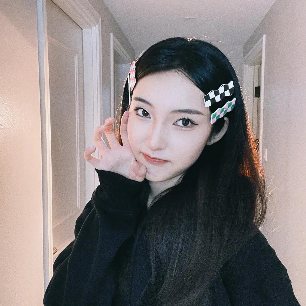 你明明长得很美为什么合照不好看,你明明长得好看为什么就是不上镜