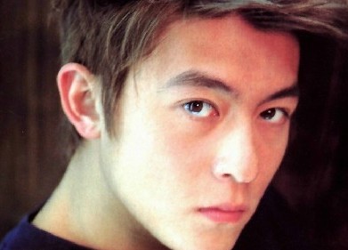 她沉寂几十年如今全网爆红凭什么,他沉寂数年回归视频