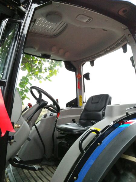 花了6000千块钱买的拖拉机,704增压轮式拖拉机多少钱一台