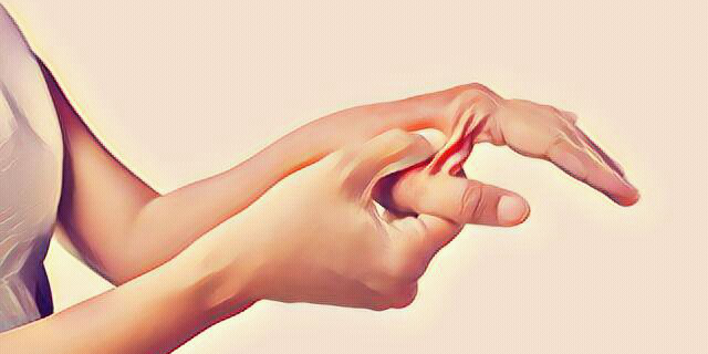 扳机指不能弯曲怎么治疗,扳机指通过弯曲锻炼能自愈吗