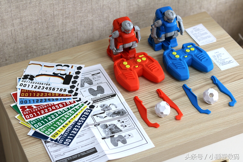 还记得儿时的大空翼吗？米家众筹新品SIMI足球机器人带你重温