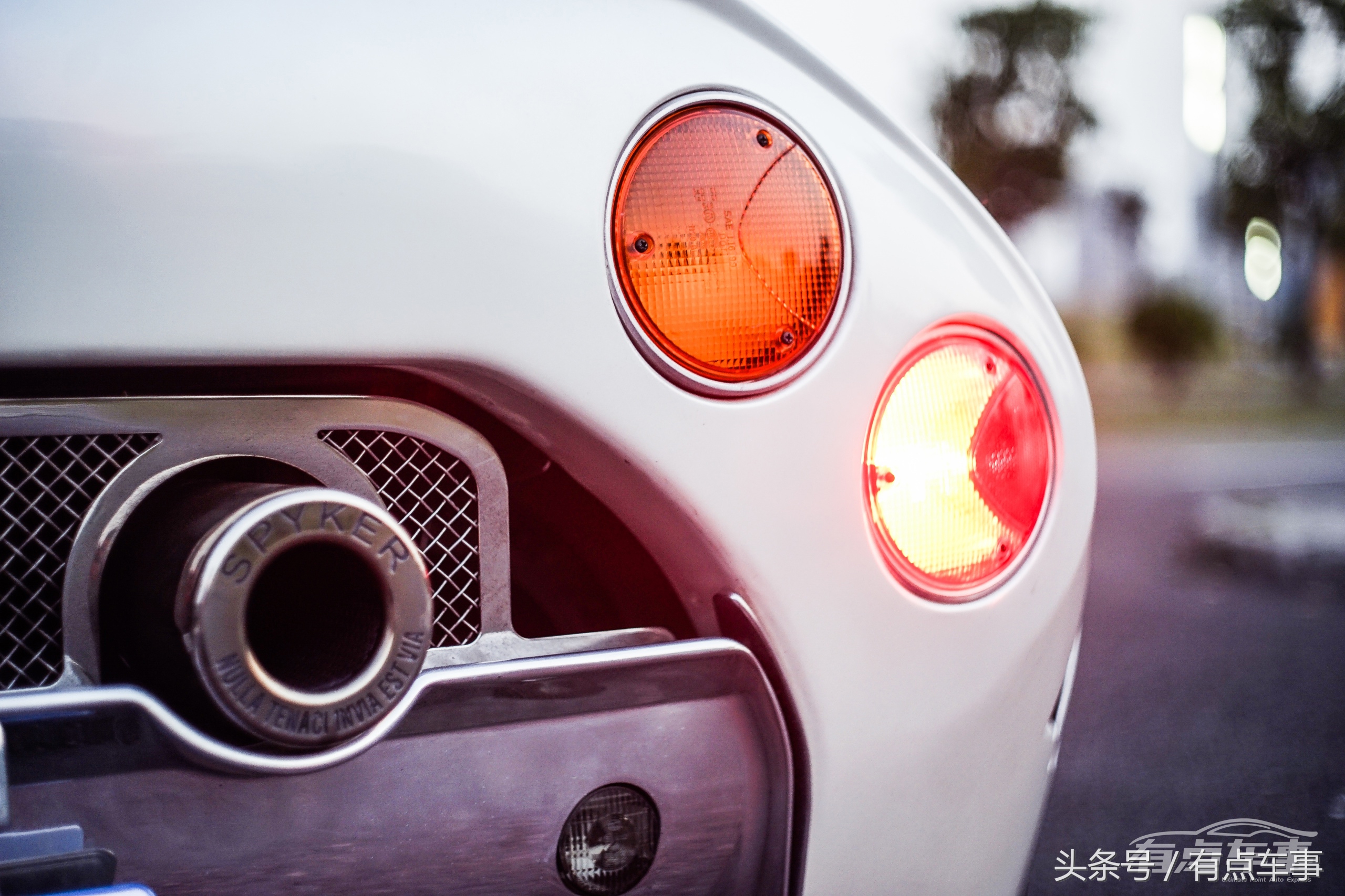 世爵c82018款,世爵c8spyder摩托车