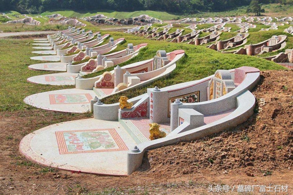 保山墓碑刻字,民间立墓碑的规矩