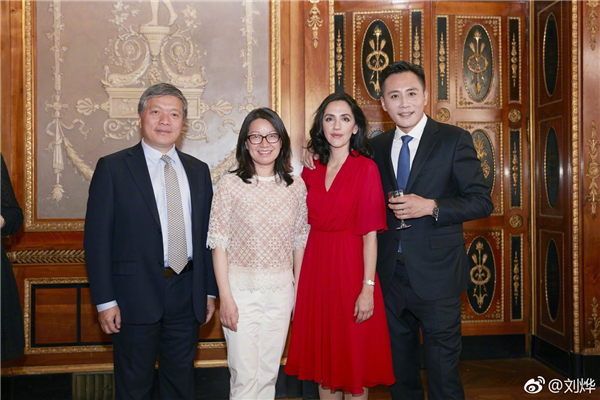 刘烨获“尼斯荣誉市民”称号：也要向当地人推荐咱们