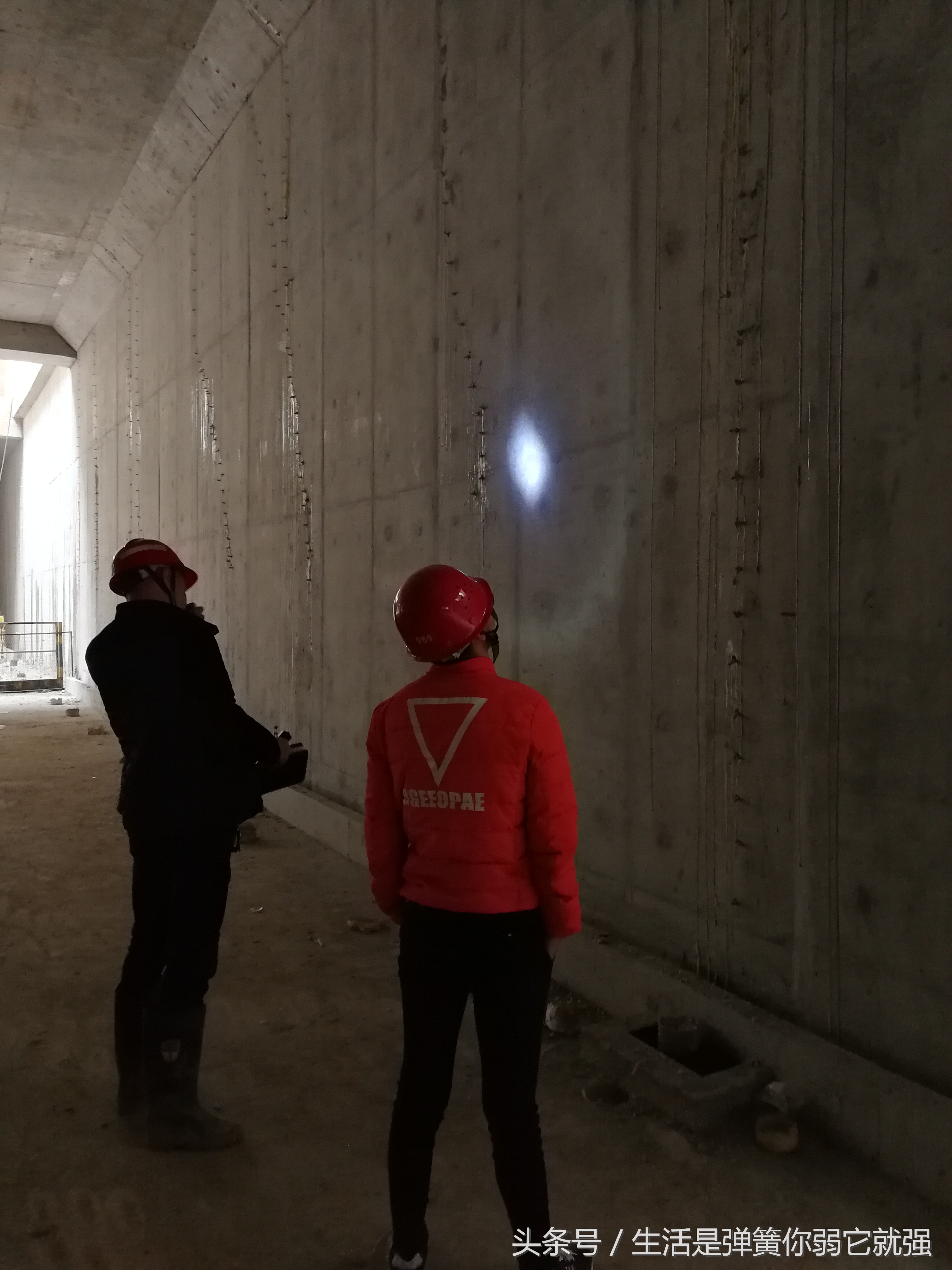 混凝土表面缺陷的处理方案,浅析现浇混凝土外观缺陷