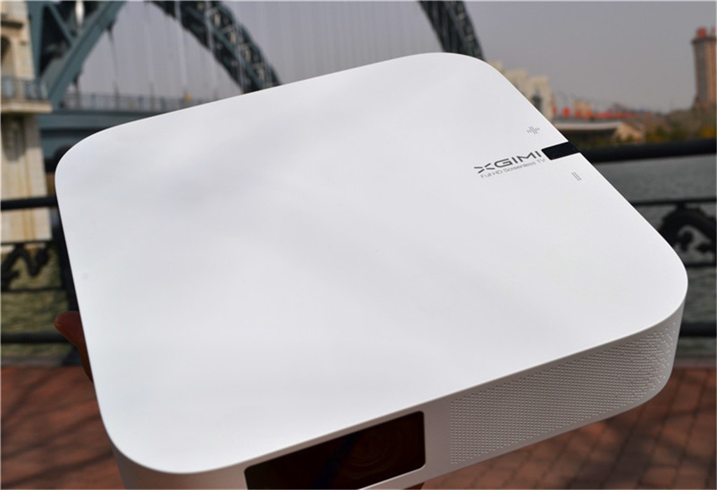 极米无屏电视z4,极米投影电视z6